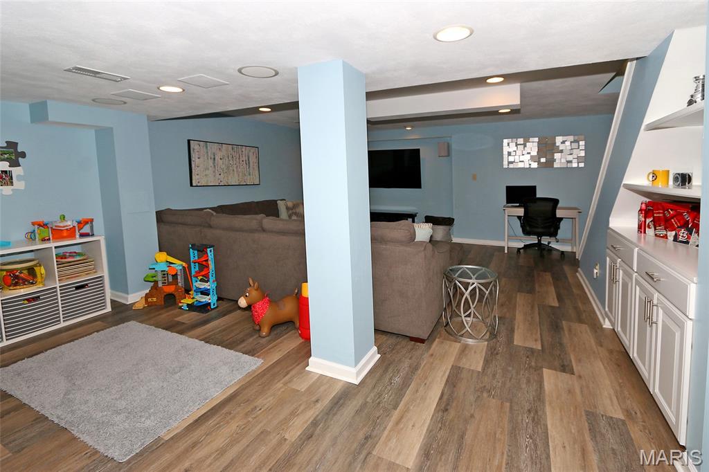 741 Strafford Ridge Drive Ballwin, MO 63021 - Photo 28 of 40 Gallery Image 28