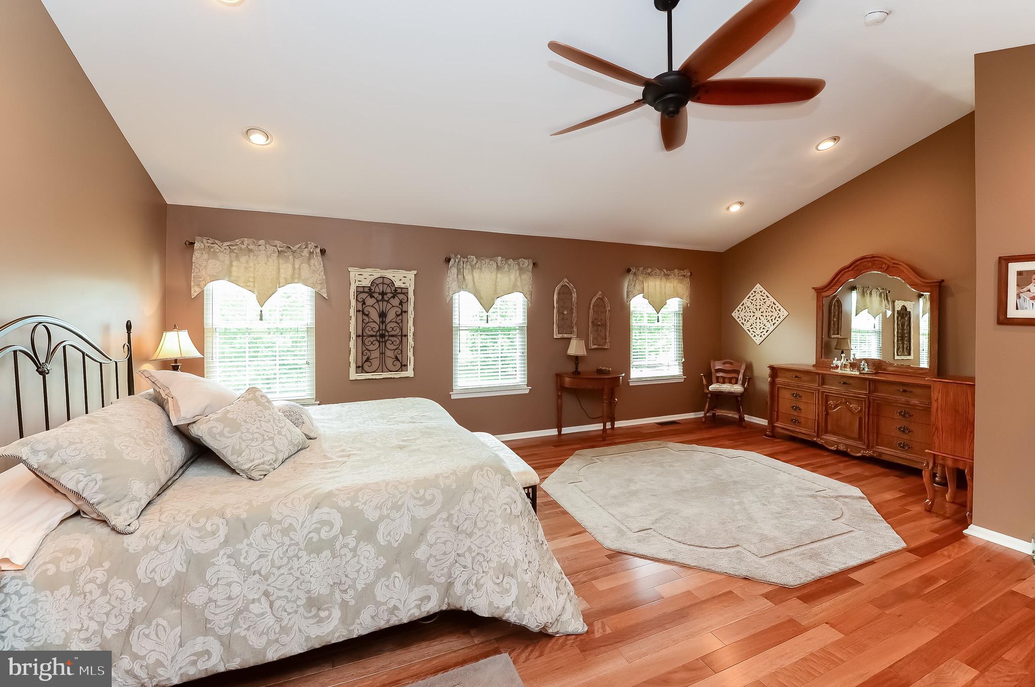 100 Heritage Drive Swedesboro, NJ 08085 - Photo 24 of 37