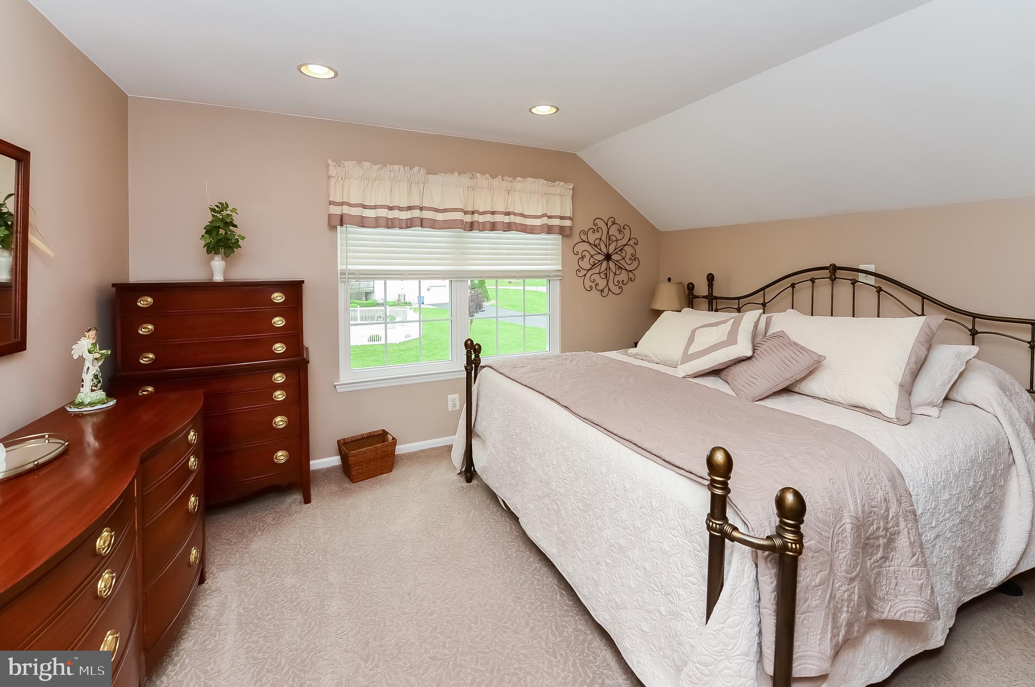 100 Heritage Drive Swedesboro, NJ 08085 - Photo 27 of 37