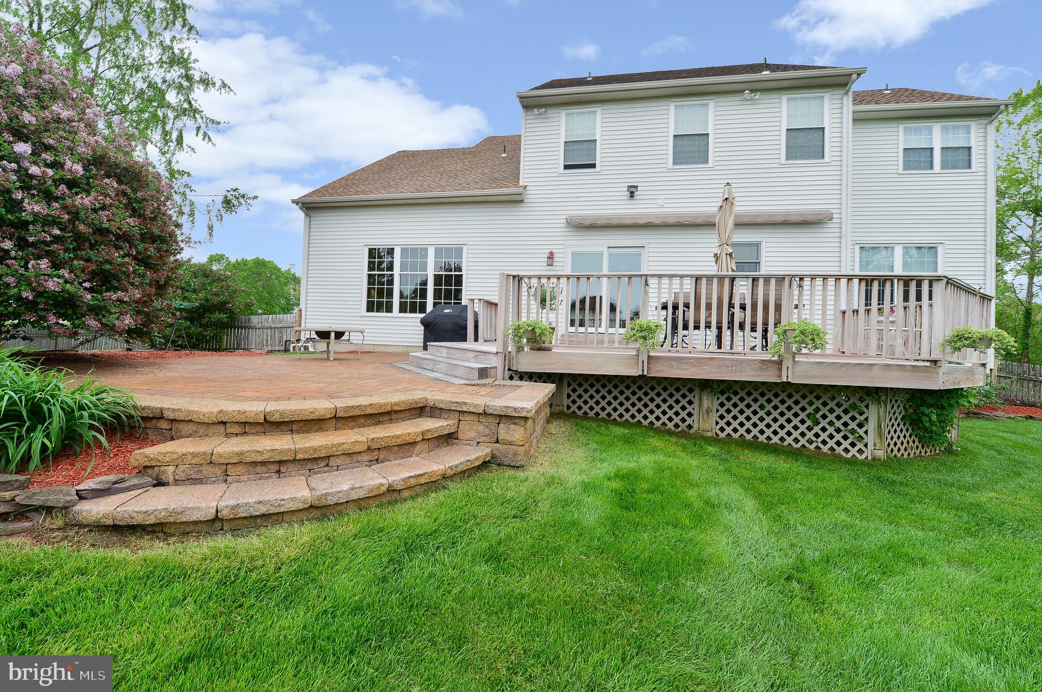 100 Heritage Drive Swedesboro, NJ 08085 - Photo 4 of 37