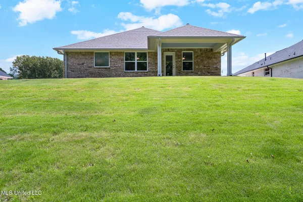 $361,000 | 4251 Olivia Circle West, Olive Branch, MS 38654