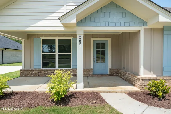 $361,000 | 4251 Olivia Circle West, Olive Branch, MS 38654