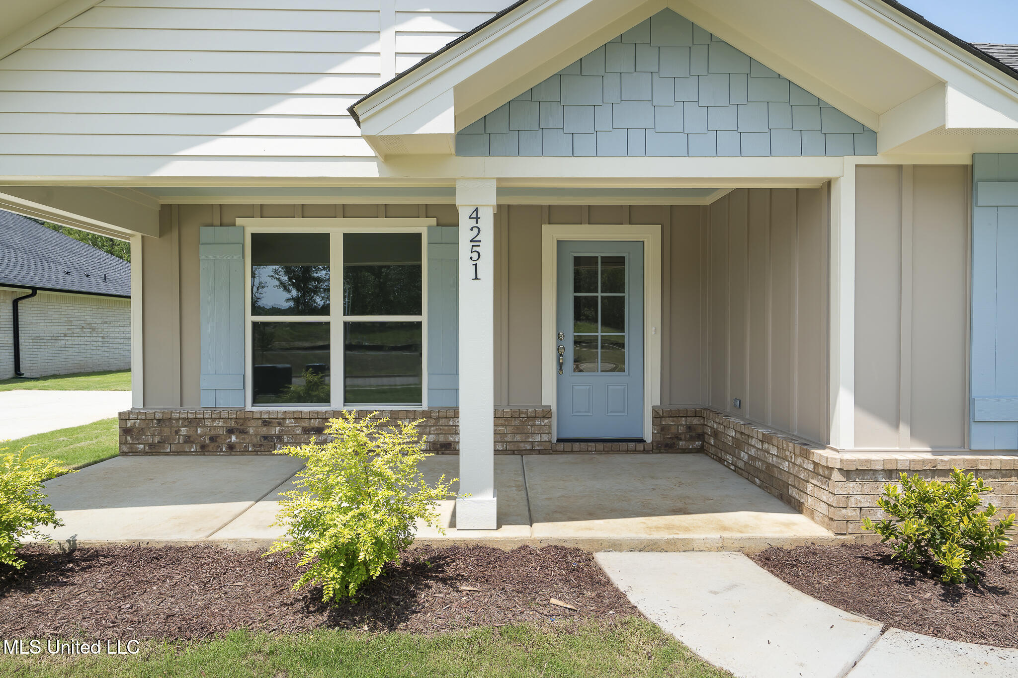 4251 Olivia Circle West Olive Branch, MS 38654 - Photo 6 of 30 4251 - Old River-04