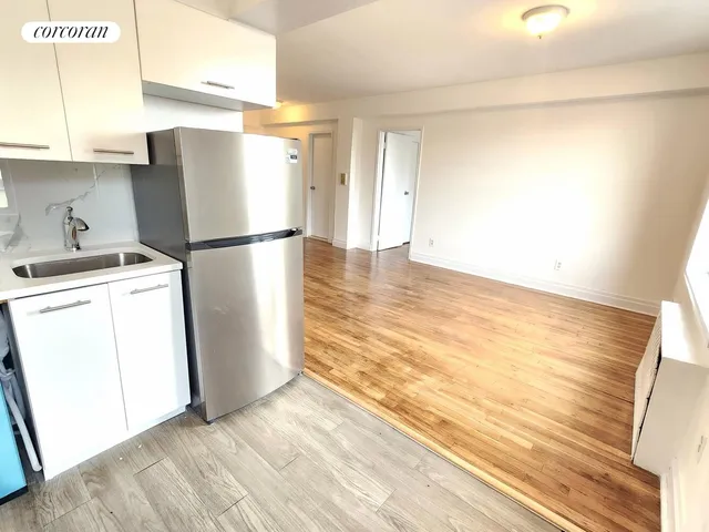 $262,000 | 1725 Edison Avenue, Unit 5D | Pelham Bay