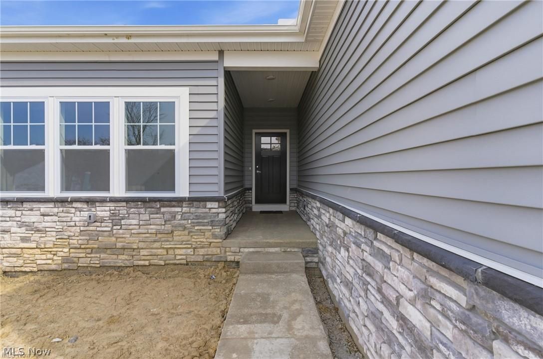 4347 Oak Ridge Trail Brunswick, OH 44212 - Photo 4 of 35