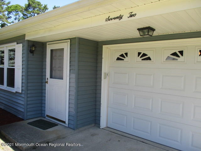 72 Meadowbrook Road Brick, NJ 08723 - Photo 2 of 33 IMG_9165
