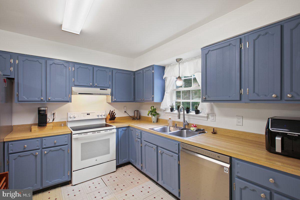 6716 River Road Manassas, VA 20111 - Photo 10 of 40