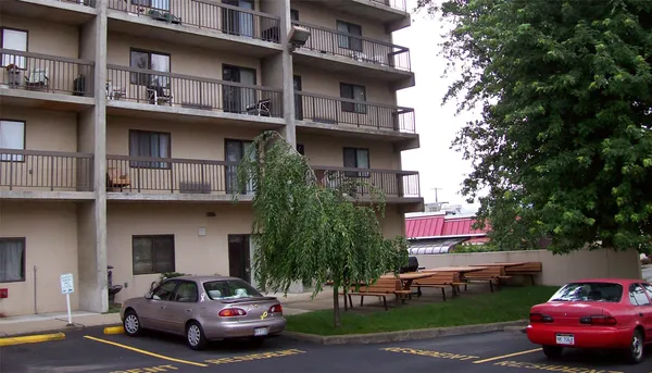a car parked in front of a building
