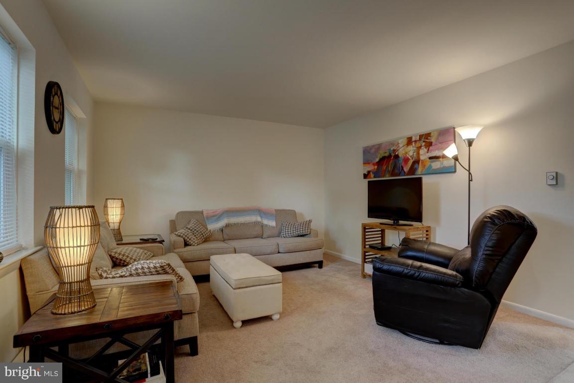 1010 Williamsburg Road Lancaster, PA 17603 - Photo 6 of 28 Gallery Image 6