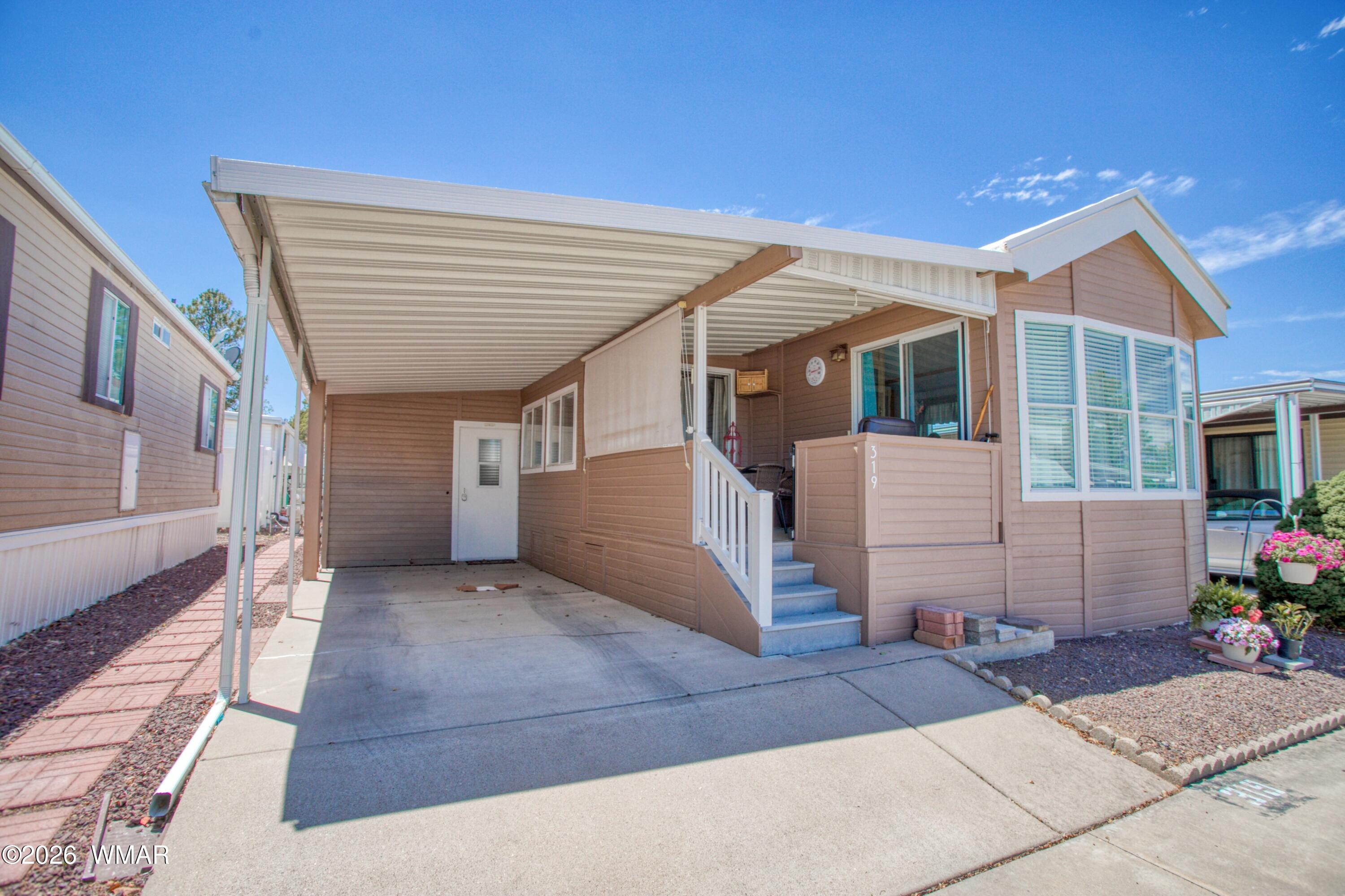 270 North Clark Road, Unit 319 Show Low, AZ 85901 - Photo 2 of 21