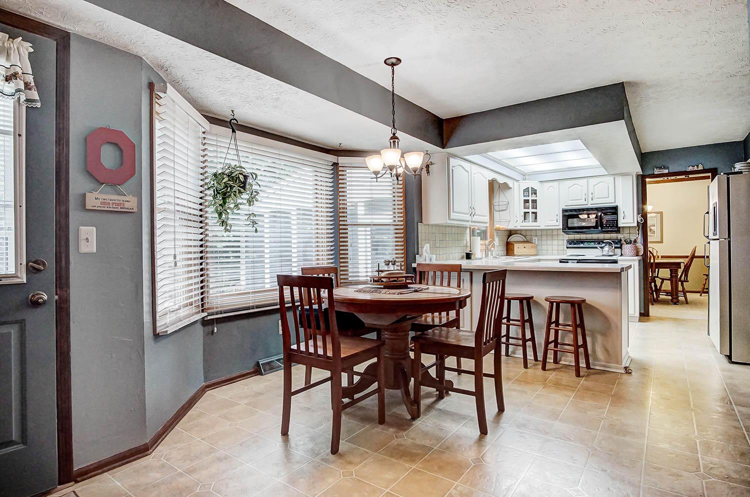 1255 Chatham Ridge Road Westerville, OH 43081 - Photo 11 of 43 Gallery Image 11