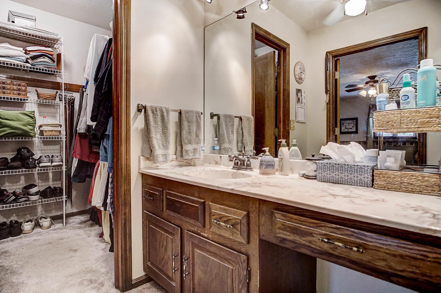 1255 Chatham Ridge Road Westerville, OH 43081 - Photo 28 of 43 Gallery Image 28