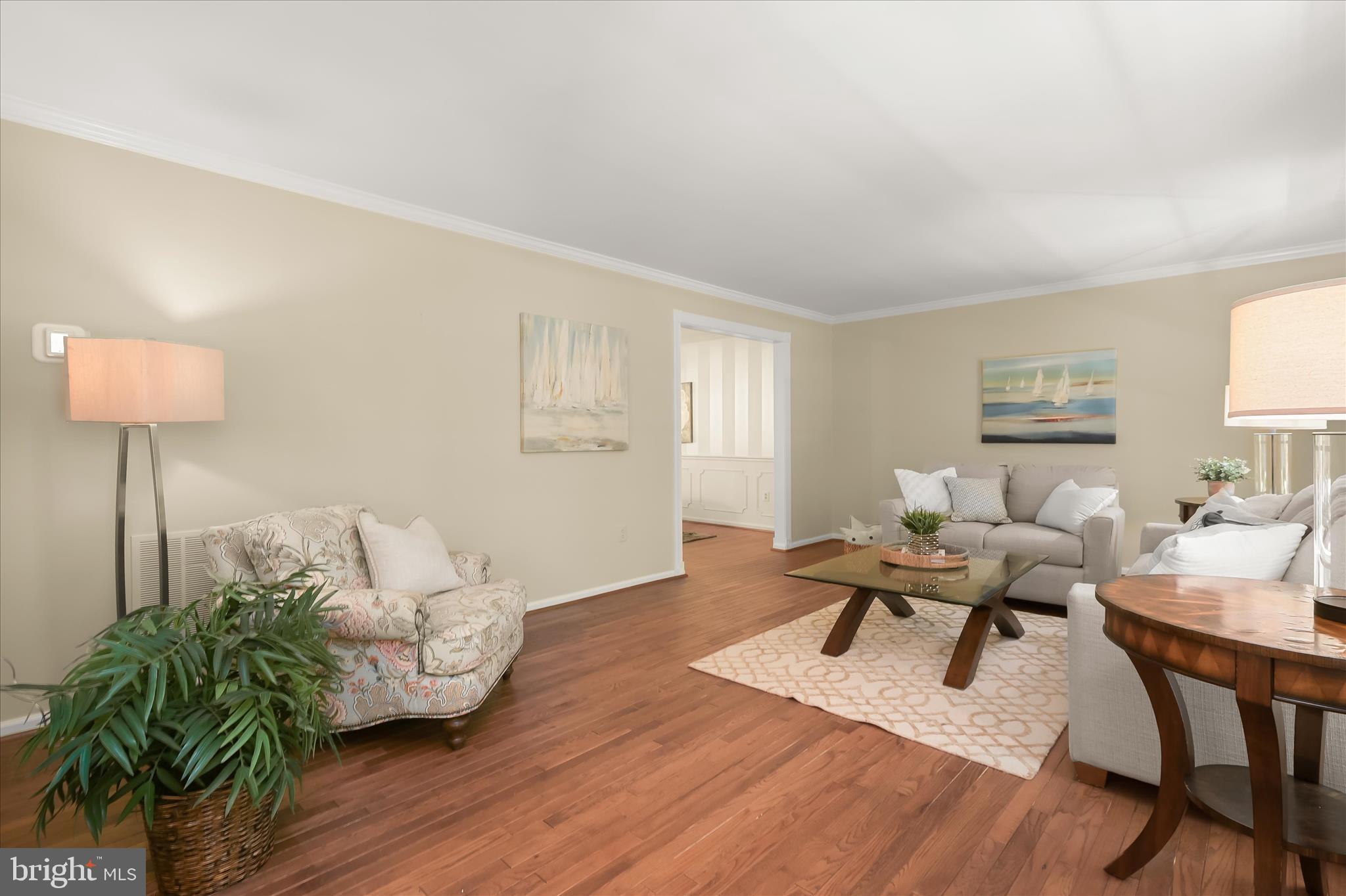 345 Derbyshire Lane Riva, MD 21140 - Photo 8 of 42 Living room