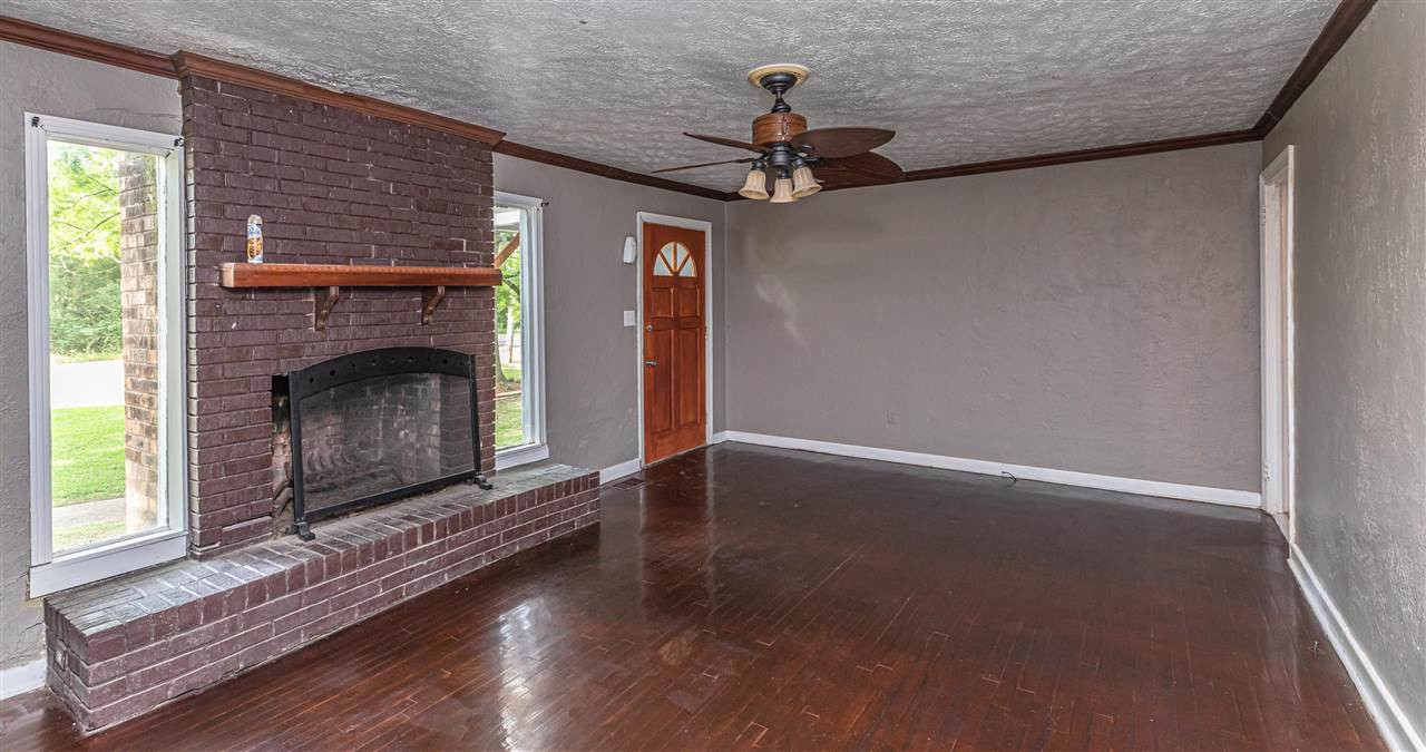 606 Colonial Circle Jackson, MS 39211 - Photo 2 of 13 Photo 2