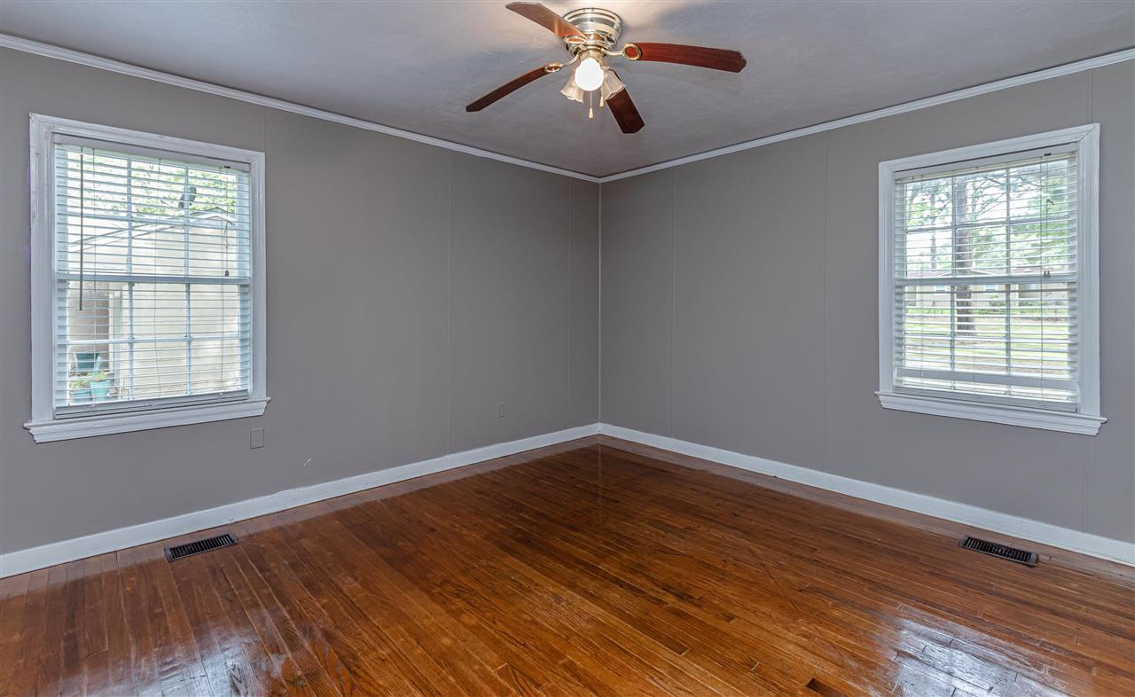 606 Colonial Circle Jackson, MS 39211 - Photo 4 of 13 Photo 4