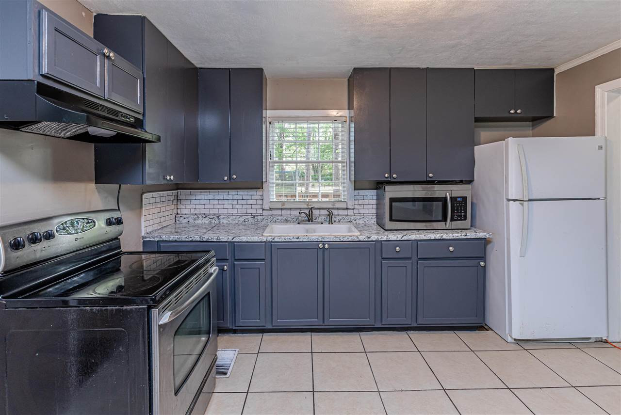 606 Colonial Circle Jackson, MS 39211 - Photo 10 of 13 Photo 10