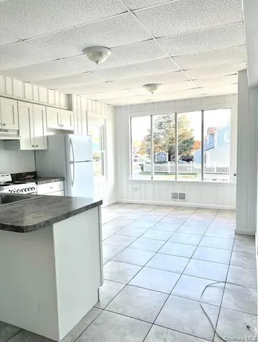 $2,500 | 1603 Union Boulevard, Bay Shore, NY 11706