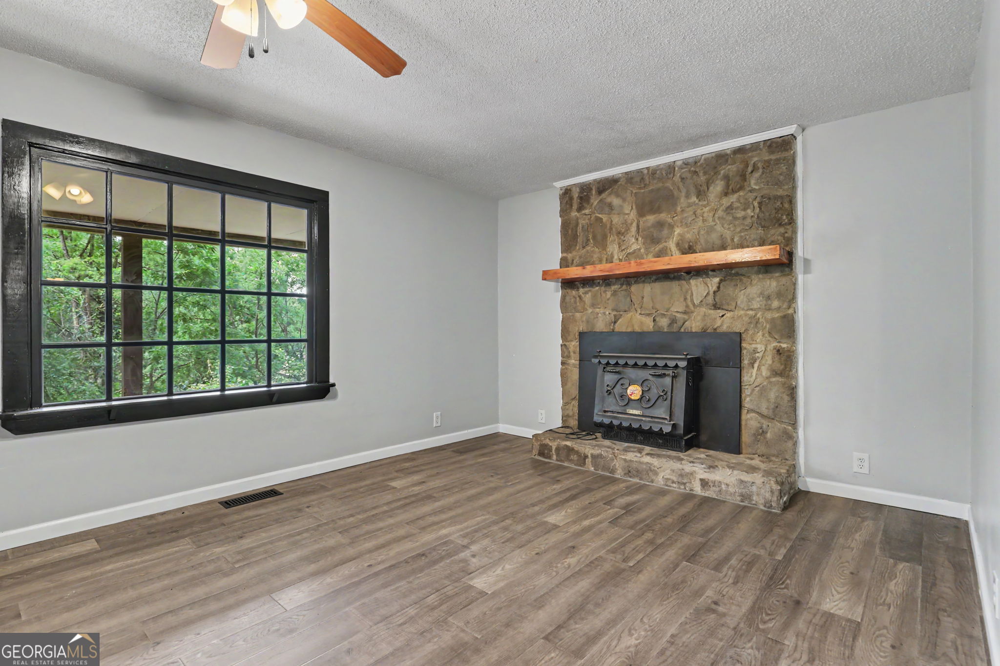 1172 Yorkhouse Road Rabun Gap, GA 30568 - Photo 13 of 52 Gallery Image 13