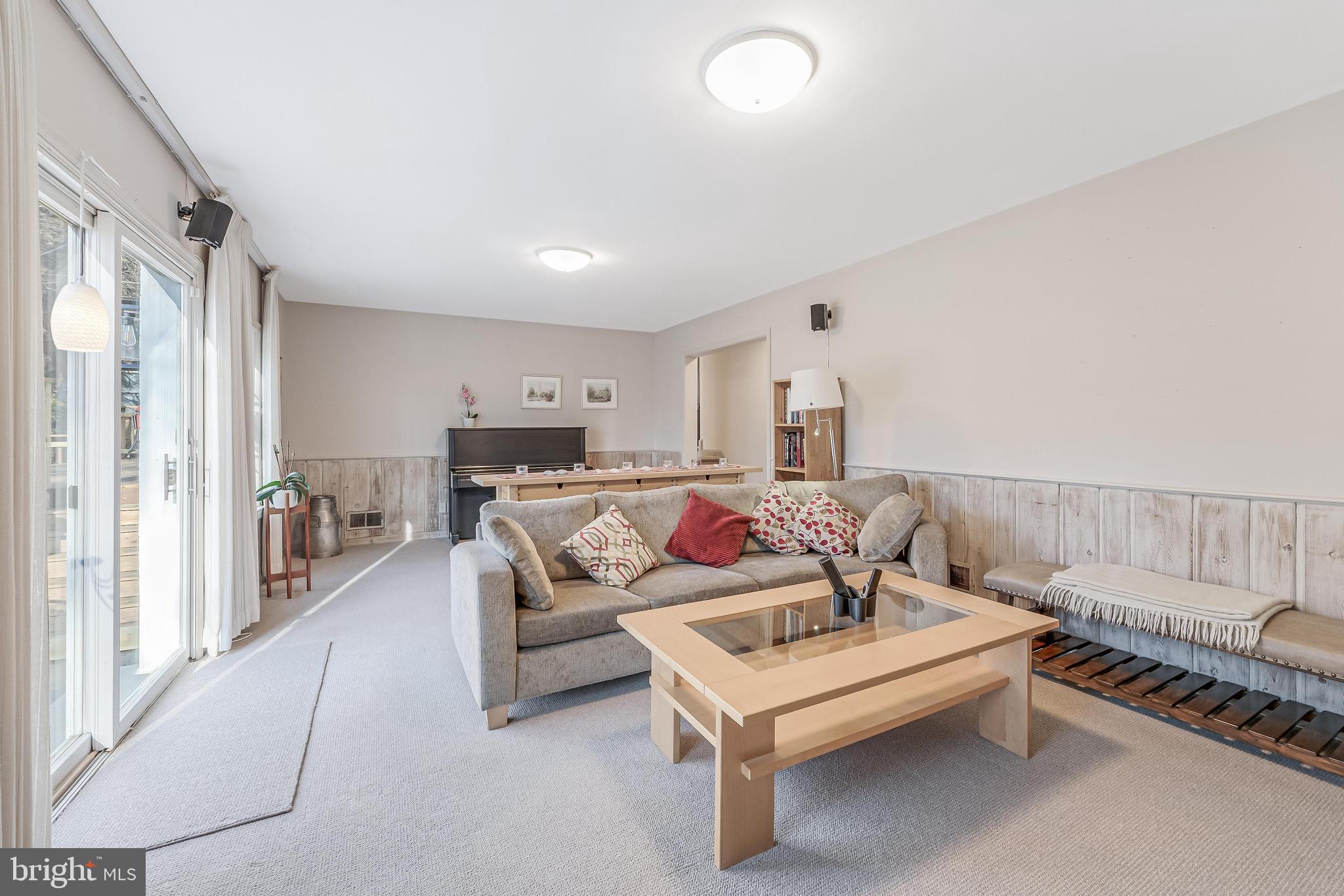 9908 Carter Road Bethesda, MD 20817 - Photo 24 of 51