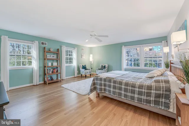 $1,450,000 | 9908 Carter Road, Bethesda, MD 20817