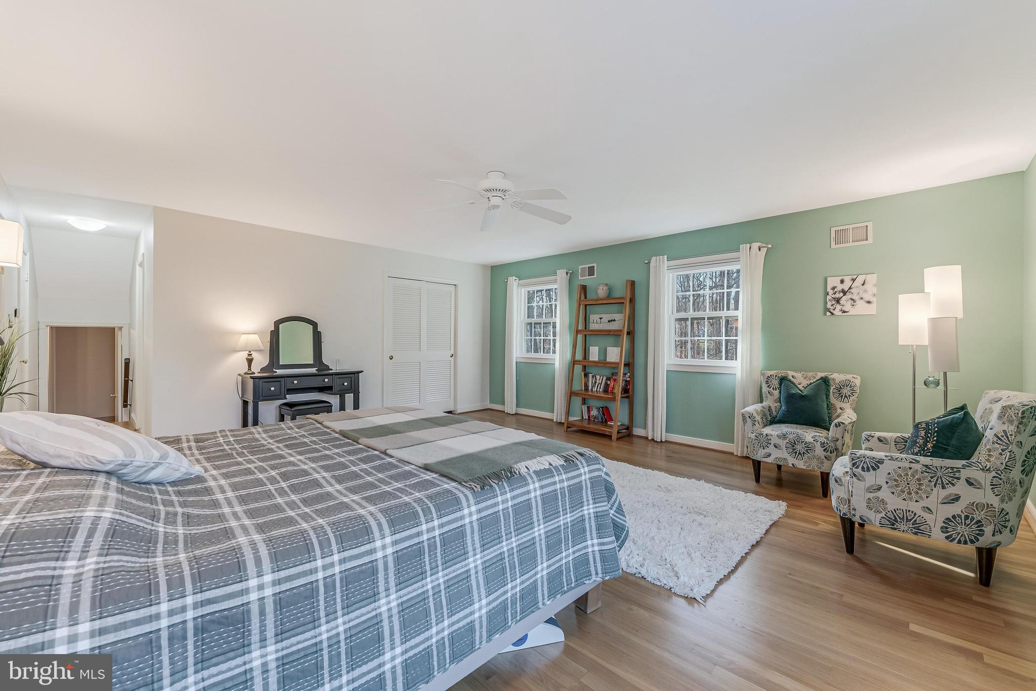 9908 Carter Road Bethesda, MD 20817 - Photo 27 of 51 Multiple closets, including oversized walk-in