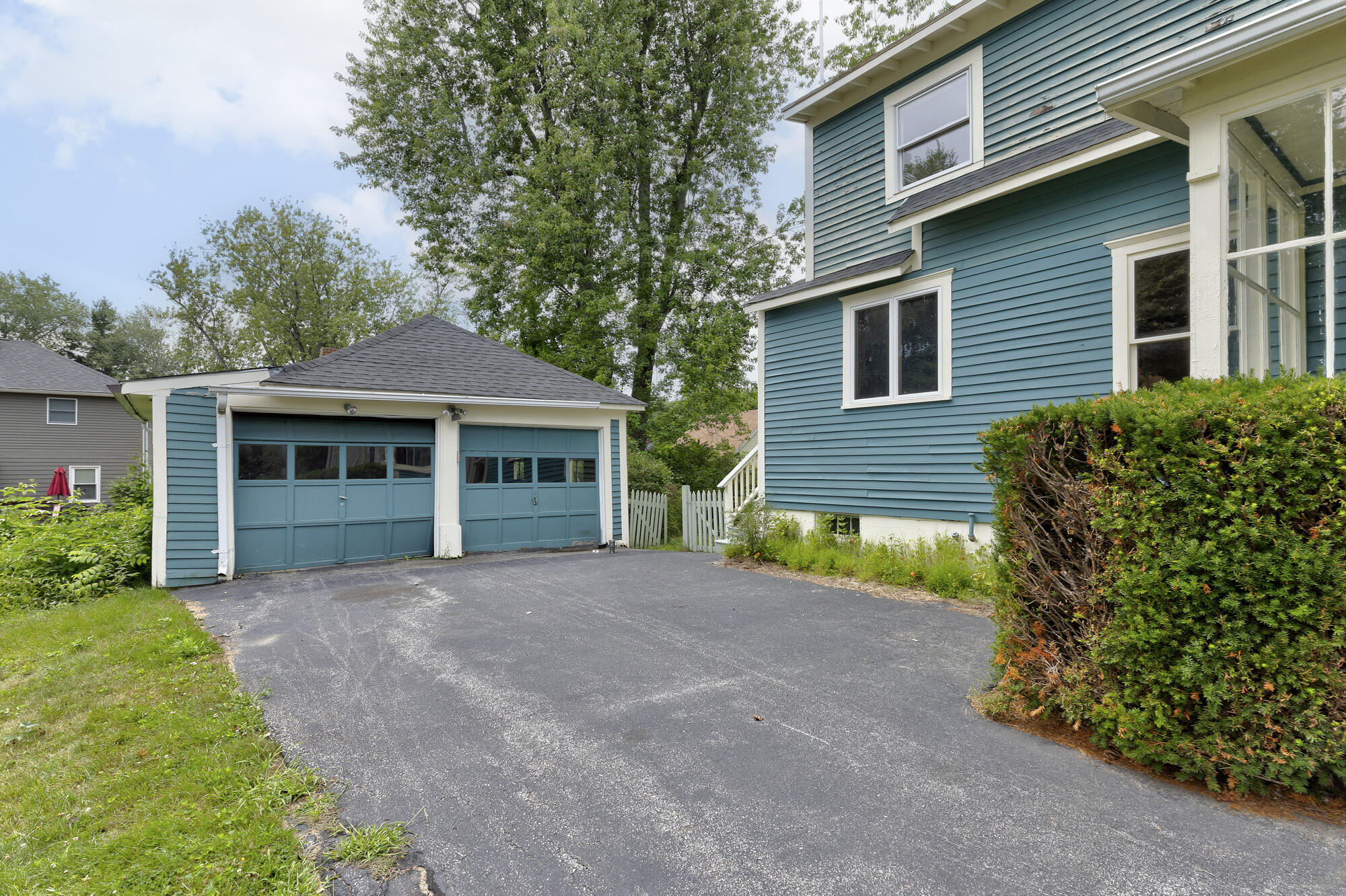 86 Gleckler Road Portland, ME 04103 - Photo 48 of 50 Garage
