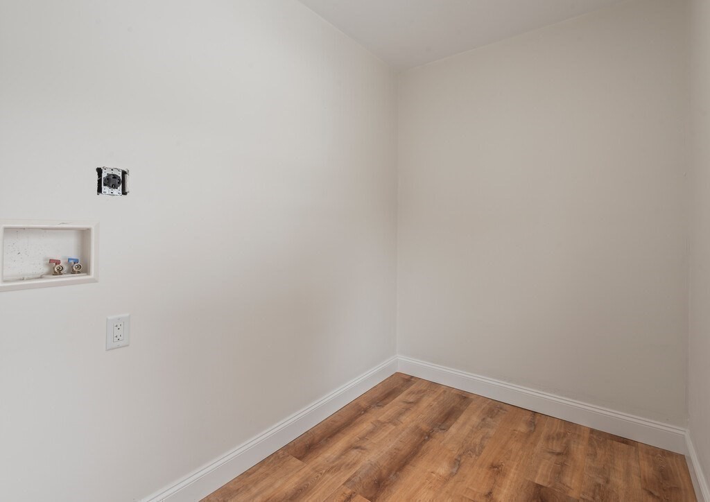 108 Longfellow Road Worcester, MA 01602 - Photo 30 of 42