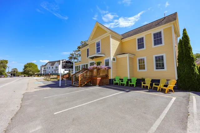 $779,000 | 30 York Street, Unit 1, Kennebunk, ME 04043