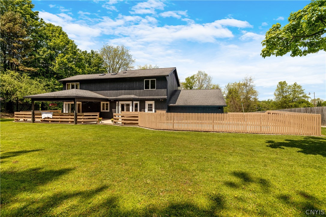 2780 Lyons Road Camillus, NY 13031 - Photo 7 of 46