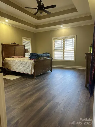 $809,000 | 1163 Willow Creek Drive, Newton, NC 28658