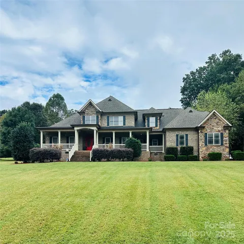 $809,000 | 1163 Willow Creek Drive, Newton, NC 28658
