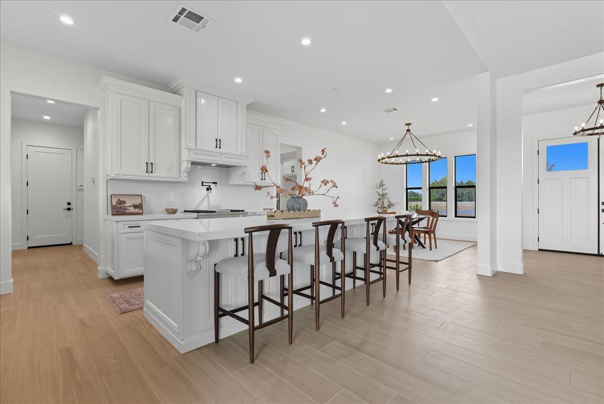 605 South Anderson Road Exeter, CA 93221 - Photo 21 of 81 Kitchen