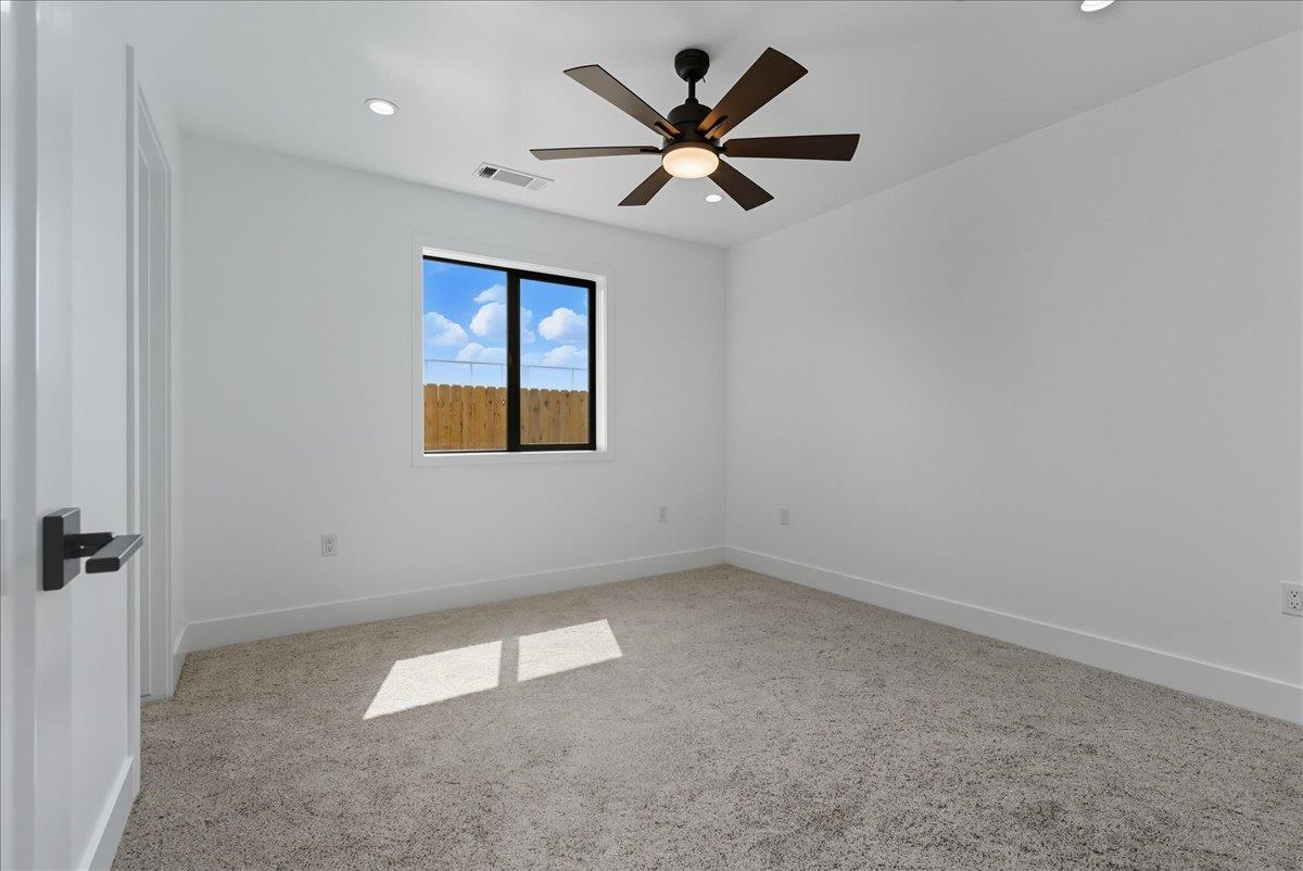605 South Anderson Road Exeter, CA 93221 - Photo 78 of 81 Guest House Bedroom