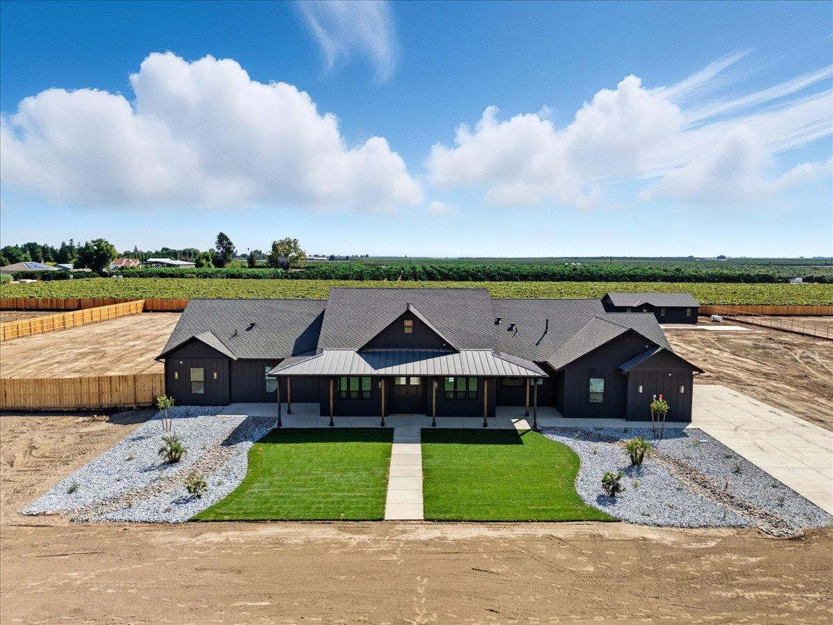 605 South Anderson Road Exeter, CA 93221 - Photo 8 of 81 Aerial View