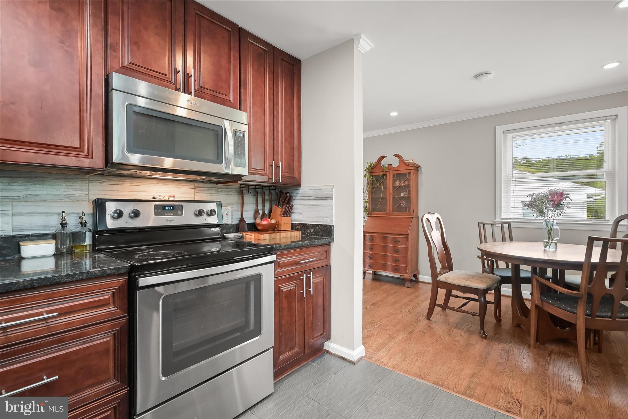7403 Locust Drive Hanover, MD 21076 - Photo 16 of 43 Kitchen