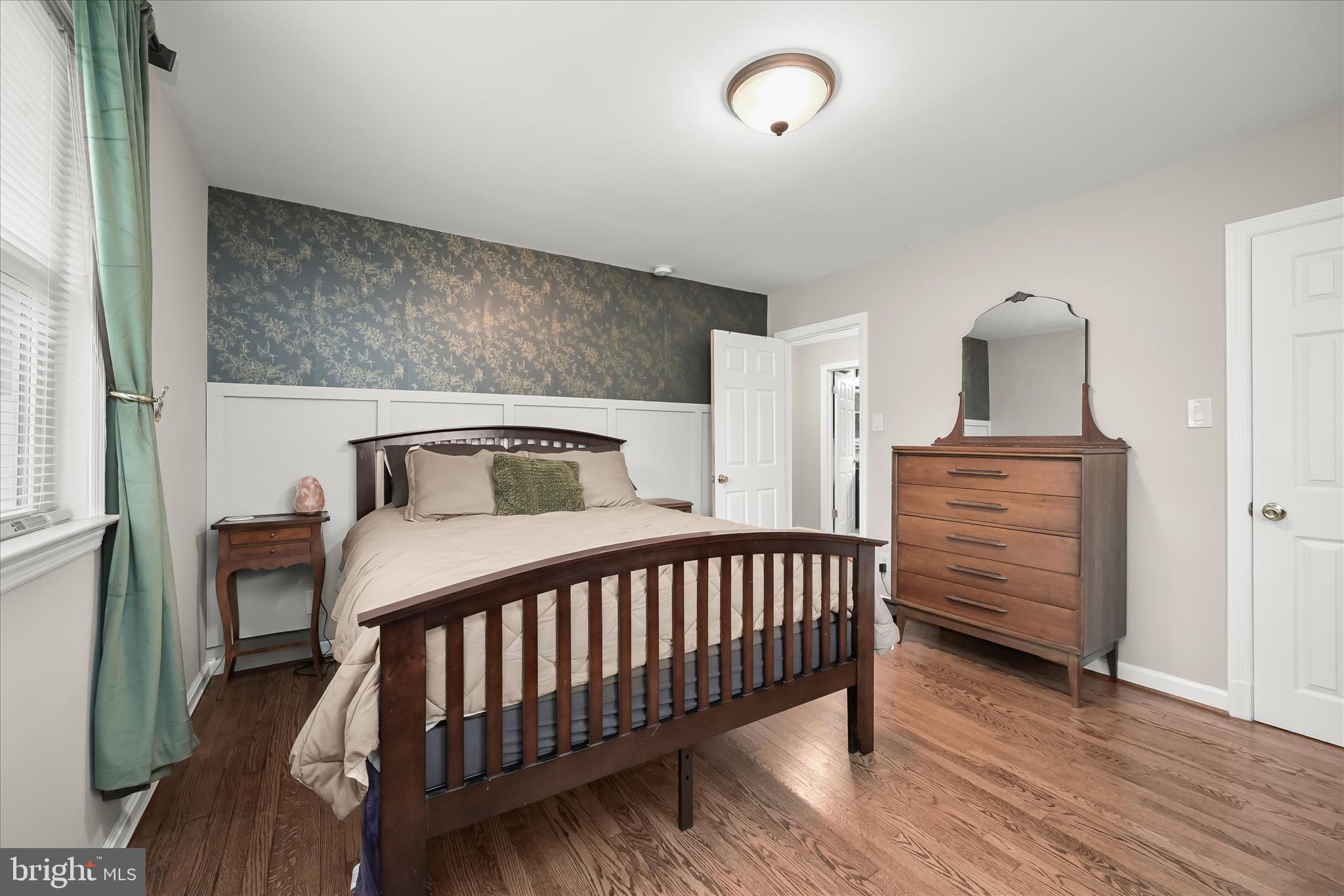 7403 Locust Drive Hanover, MD 21076 - Photo 18 of 43 Primary Bedroom