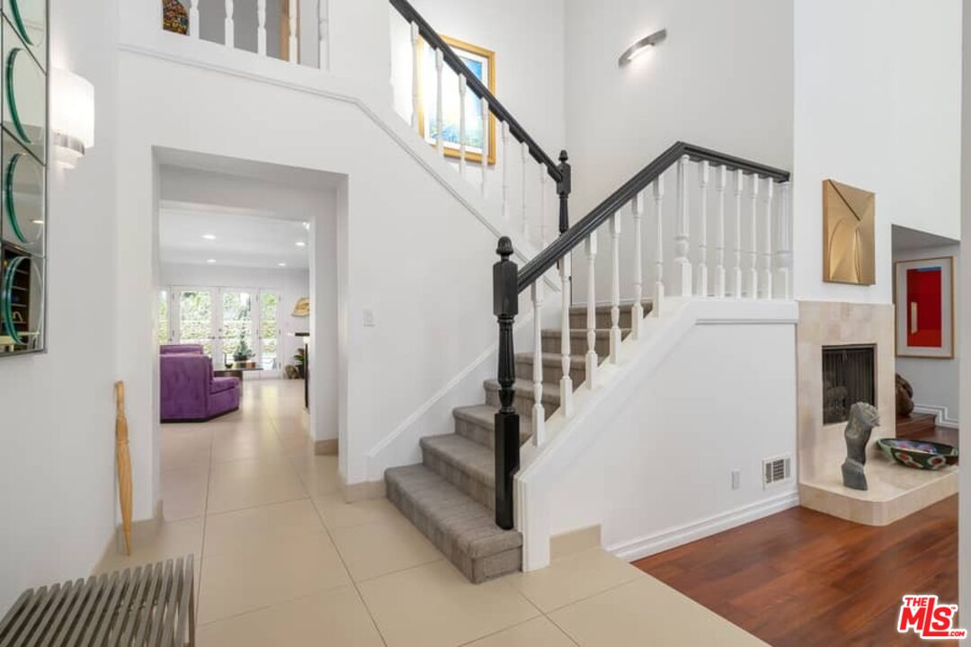 3104 Hutton Drive Beverly Hills, CA 90210 - Photo 3 of 37 a view of entryway and hall with wooden floor