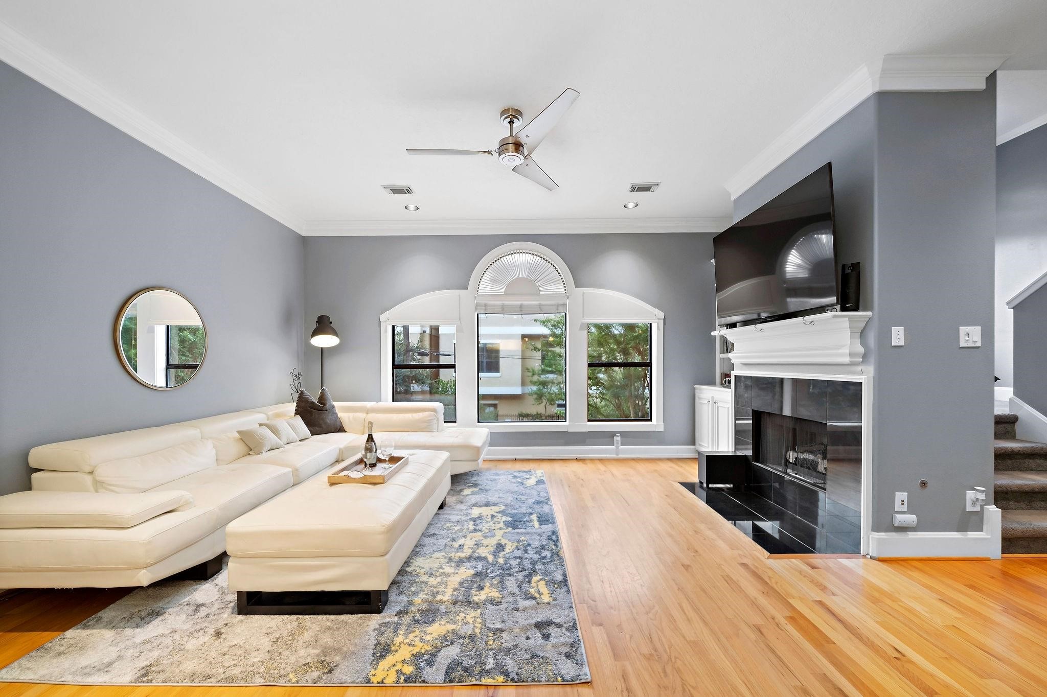 1962 Indiana Street Houston, TX 77019 - Photo 12 of 37