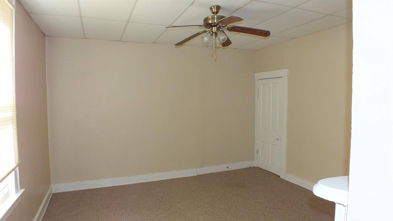 5848 Montgomery Road, Unit 2 Cincinnati, OH 45212 - Photo 7 of 8