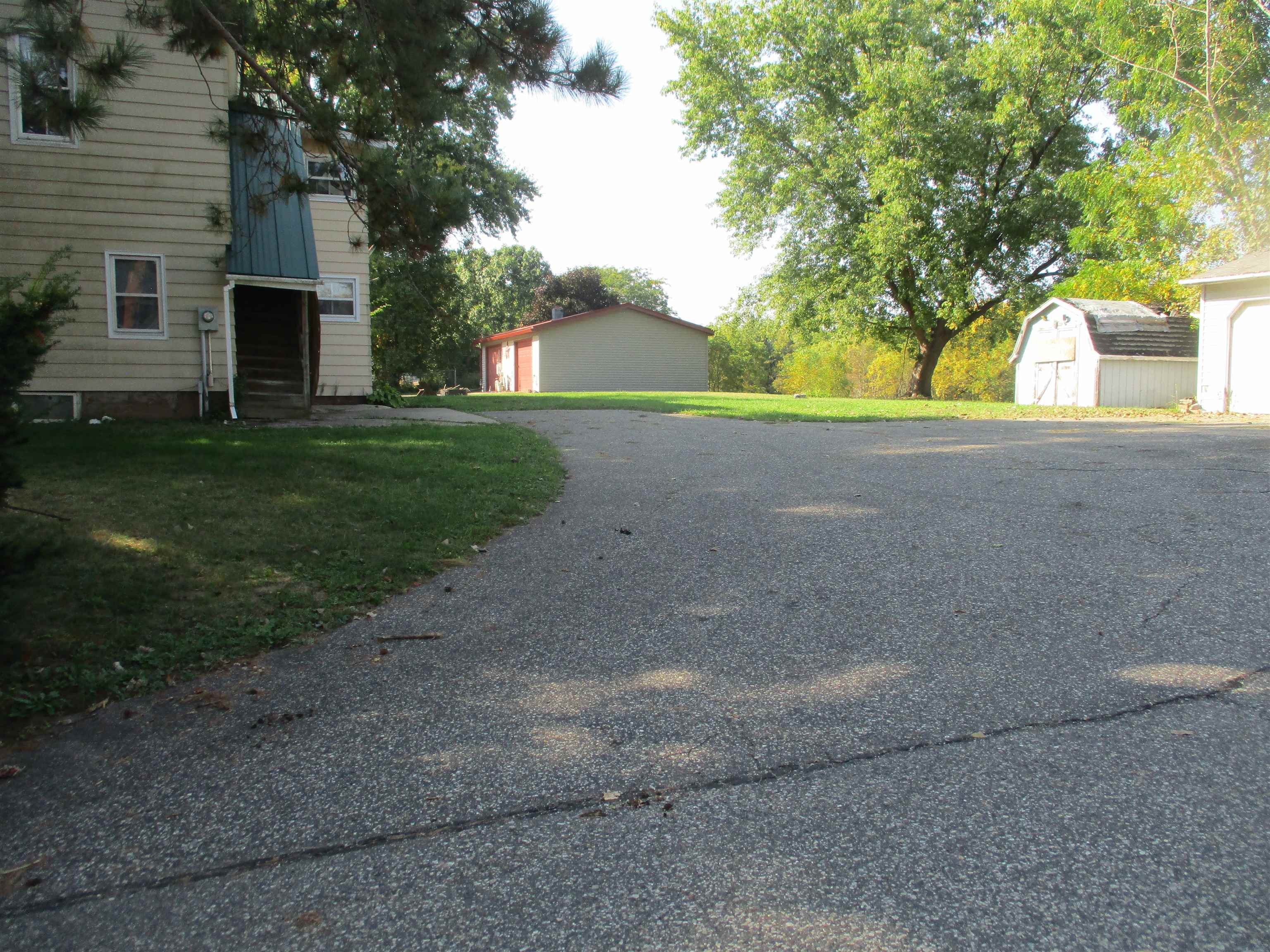 608 Lavalle Street Reedsburg, WI 53959 - Photo 47 of 53