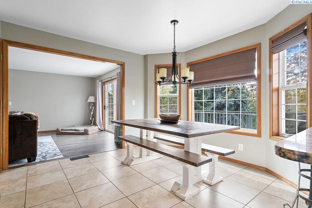 291 Rachel Road Kennewick, WA 99338 - Photo 7 of 28 Gallery Image 7