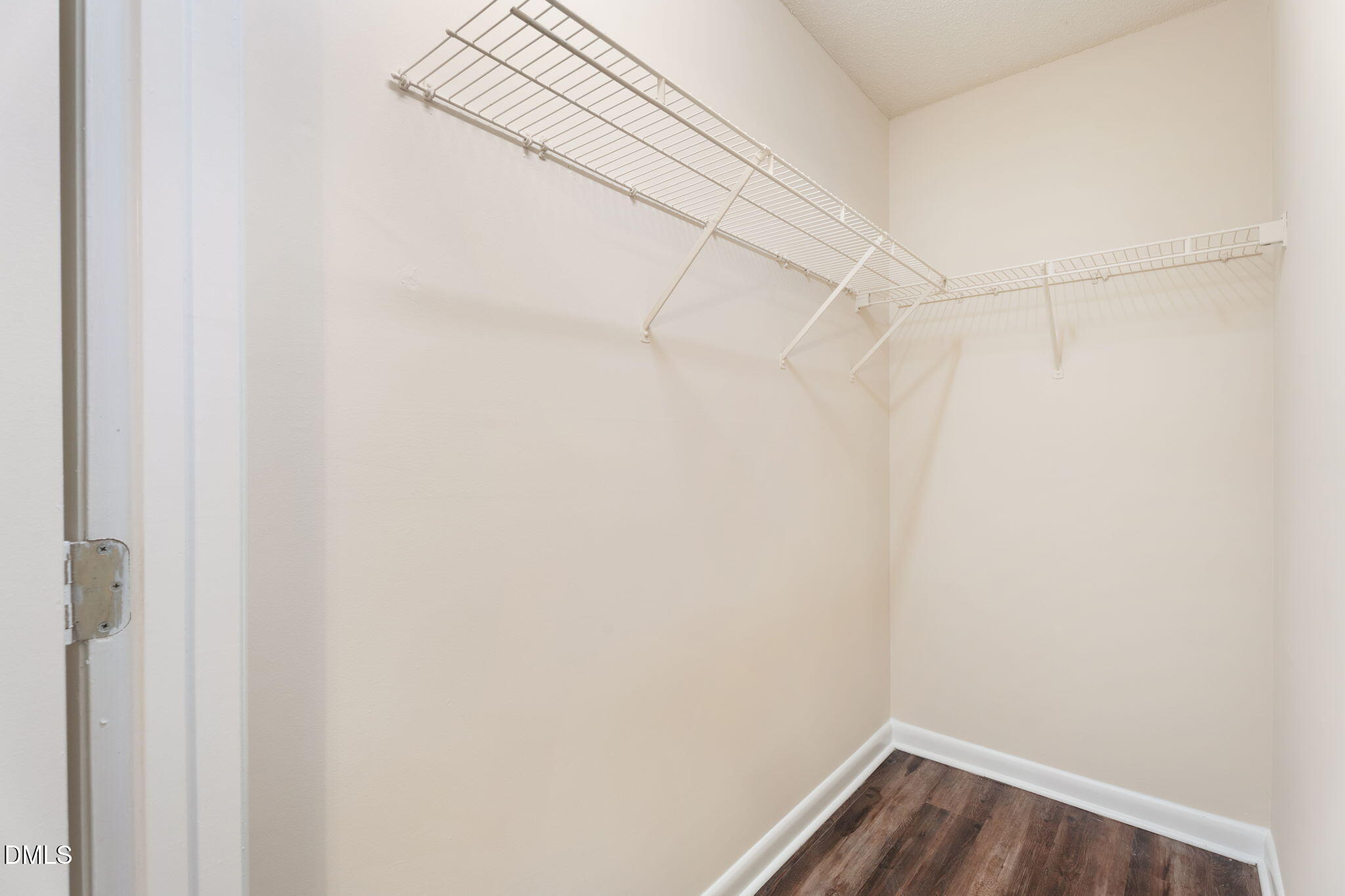1420 Collegiate Circle Raleigh, NC 27606 - Photo 10 of 30 10-web-or-mls-DSC05458