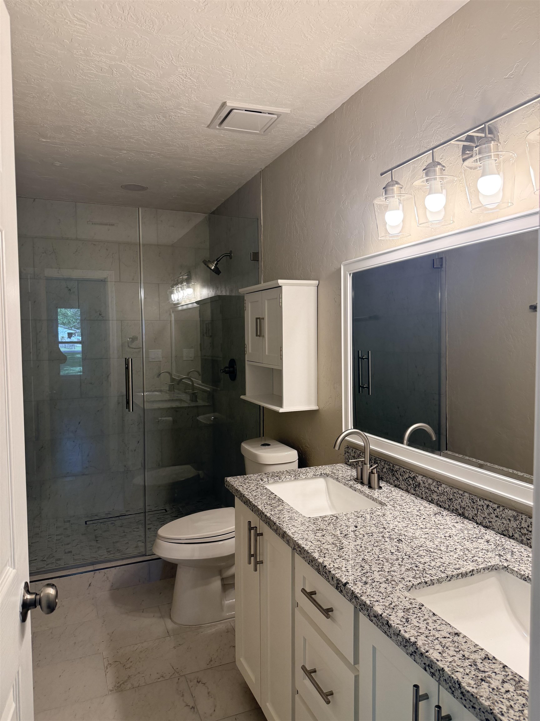 915 Sawmill Road Vidor, TX 77662 - Photo 12 of 20