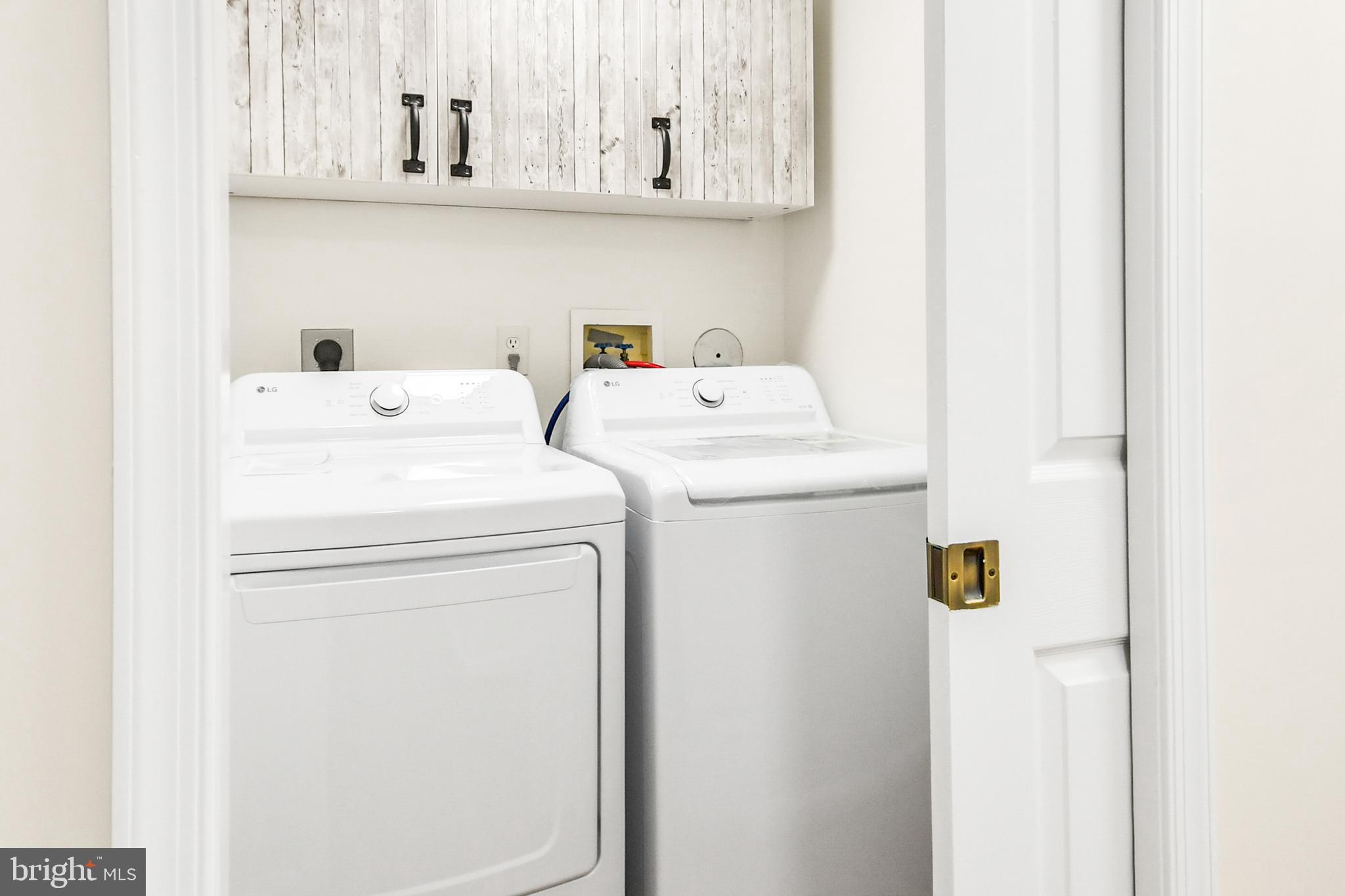 2528 Monocacy Bottom Road Adamstown, MD 21710 - Photo 44 of 61 Main level laundry adds everyday convenience.