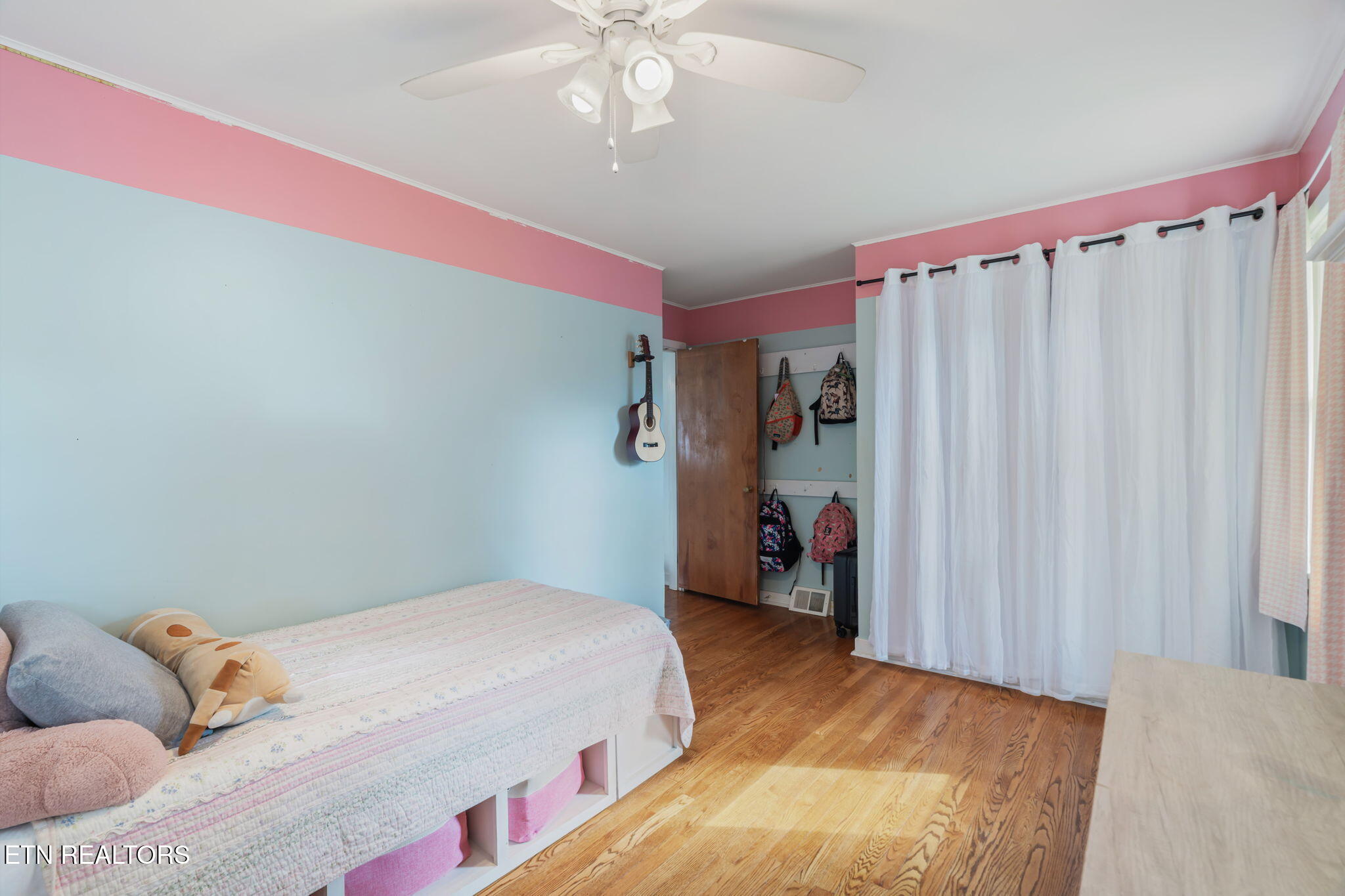 369 East Drive Oak Ridge, TN 37830 - Photo 23 of 45 24-web-or-mls-369 East Drive-33