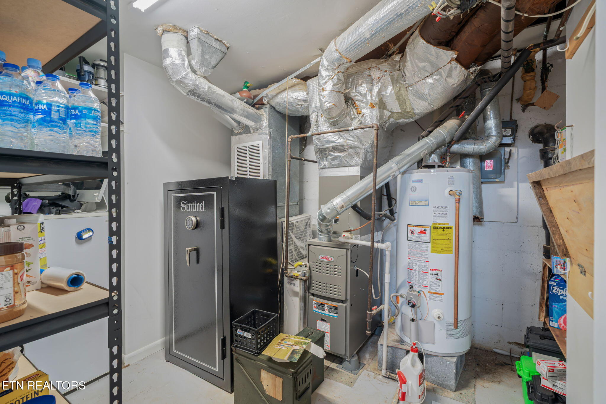 369 East Drive Oak Ridge, TN 37830 - Photo 34 of 45 35-web-or-mls-369 East Drive-40