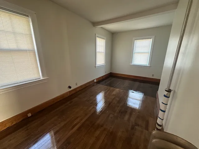 $2,950 | 242 Greenwood Street, Worcester, MA 01607