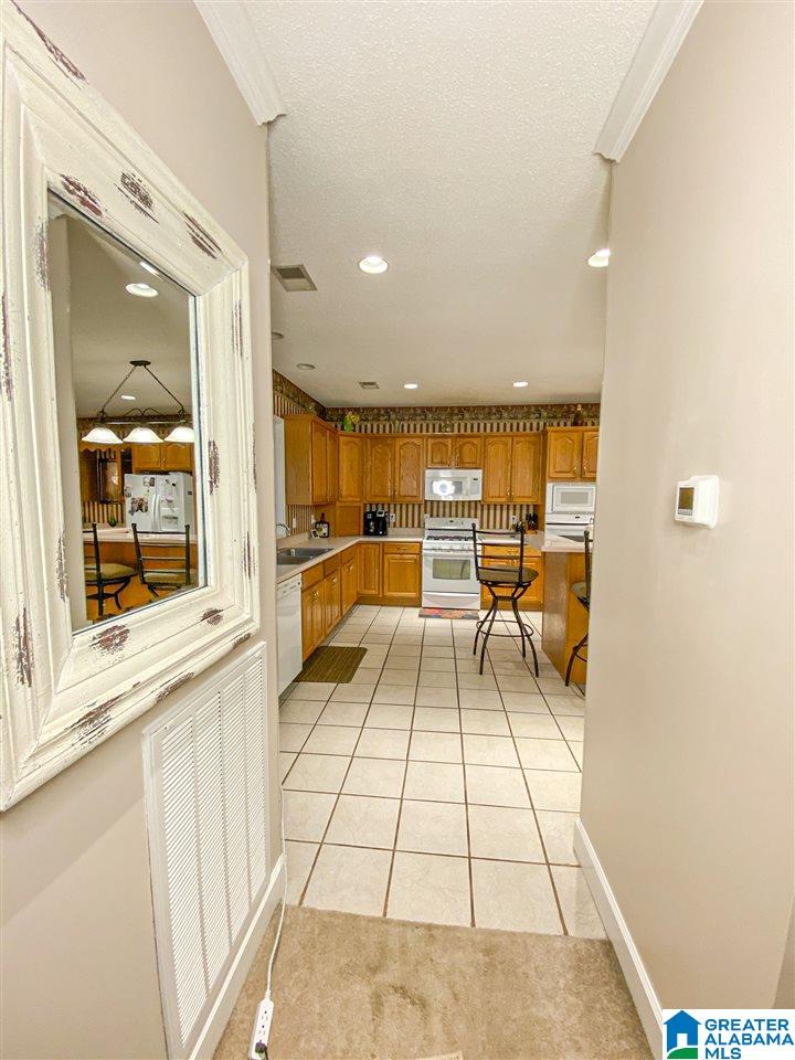 345 Valley Drive Ragland, AL 35131 - Photo 8 of 44