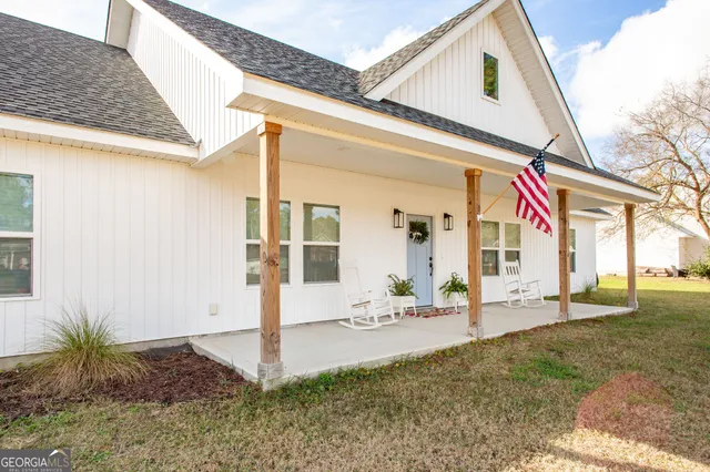 $335,000 | 3090 Pineland Drive, Waycross, GA 31503