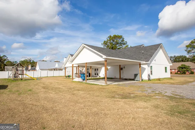 $335,000 | 3090 Pineland Drive, Waycross, GA 31503